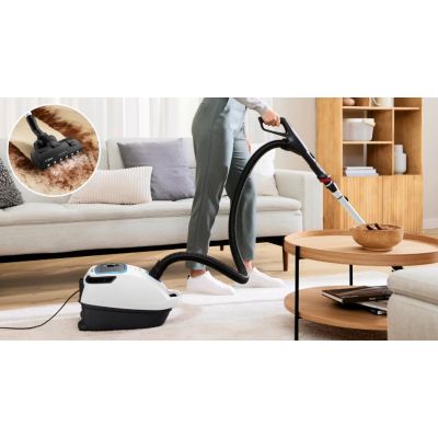 9. Odkurzacz workowy Bosch Serie6 ProSilence BGB6SIL0L