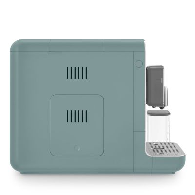 23. Ekspres do kawy SMEG BCC13EGMEU