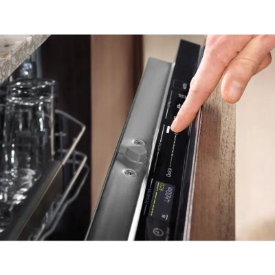 11. Zmywarka do zabudowy 45 cm ELECTROLUX EEG62300L | klasa D | 10 kpl | TimeBeam | GlassCare | SatelliteClean