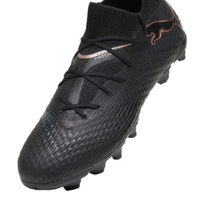 9. Buty piłkarskie Puma Future 7 Pro FG/AG Jr 107728 02