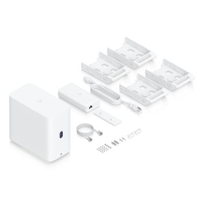5. Ubiquiti UNAS 4 white