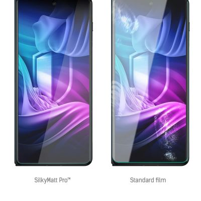 2. Folia matowa 3mk SilkyMatt Pro™ na Motorola Razr Fold