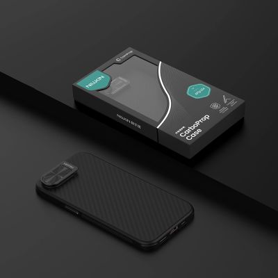6. Etui Nillkin CarboProp Magnetic z osłoną na aparat i podstawką na iPhone 16e / 17e - czarne