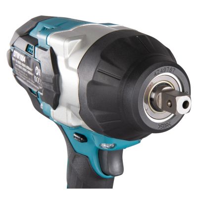 12. Klucz udarowy MAKITA DTW1004Z 18V 1050Nm 1/2"