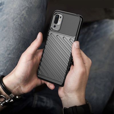 6. Thunder Case elastyczne pancerne etui pokrowiec Xiaomi Redmi Note 10 5G / Poco M3 Pro czarny