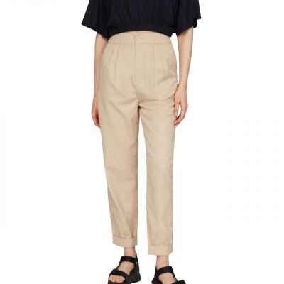 12. Spodnie Tommy Jeans Tjw Shrs Pleated Tapered Pant W DW0DW09736