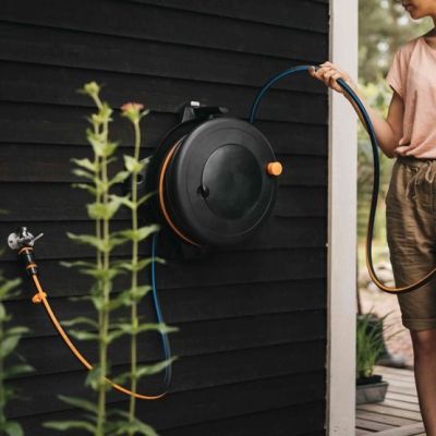 2. FISKARS BĘBEN Z WĘŻEM SOLID L 1/2" 30m WATERWHEEL