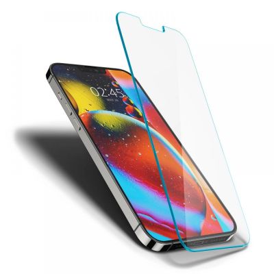 4. Szkło hartowane Spigen Glas.tR Slim na iPhone 13 / 13 Pro / 14 / 16e / 17e