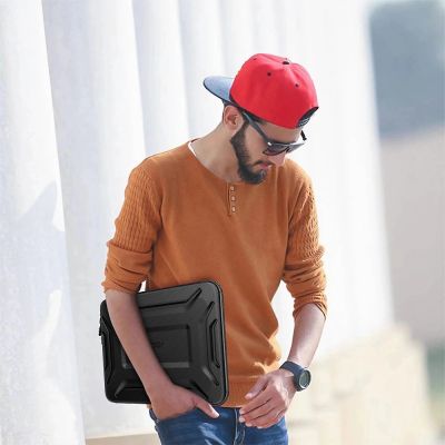 10. Pokrowiec Tech-Protect Kevlar Pro na laptopa 15-16" - czarny