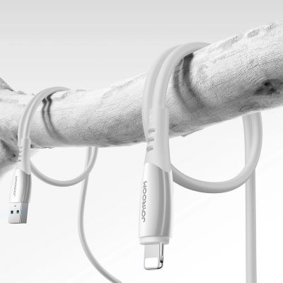9. Kabel Joyroom S-A59 Vibrant Series 3A USB-A - Lightning 1,2m - biały