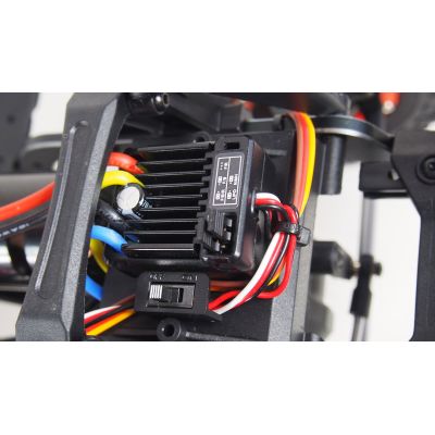 6. Amewi AMXRock RCX10B Silnik gąsienicowy 1:10 (22432)