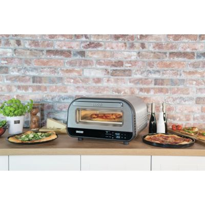 8. Urządzenie do wypieku pizzy Unold 68816 1700W Srebrny
