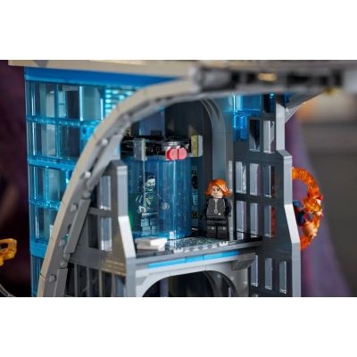 13. LEGO Super Heroes 76269 Wieża Avengersów