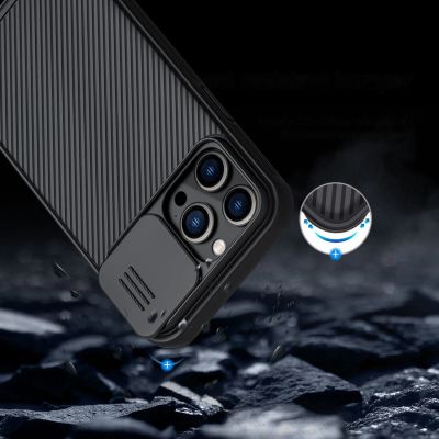 13. Nillkin CamShield Pro Case etui iPhone 14 Pro Max pancerny pokrowiec osłona na aparat kamerę niebieski