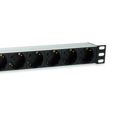 4. Equip 333309 rozdzielacz zasilania PDU 7 x gniazdo sieciowe 1U Czarny, Srebrny