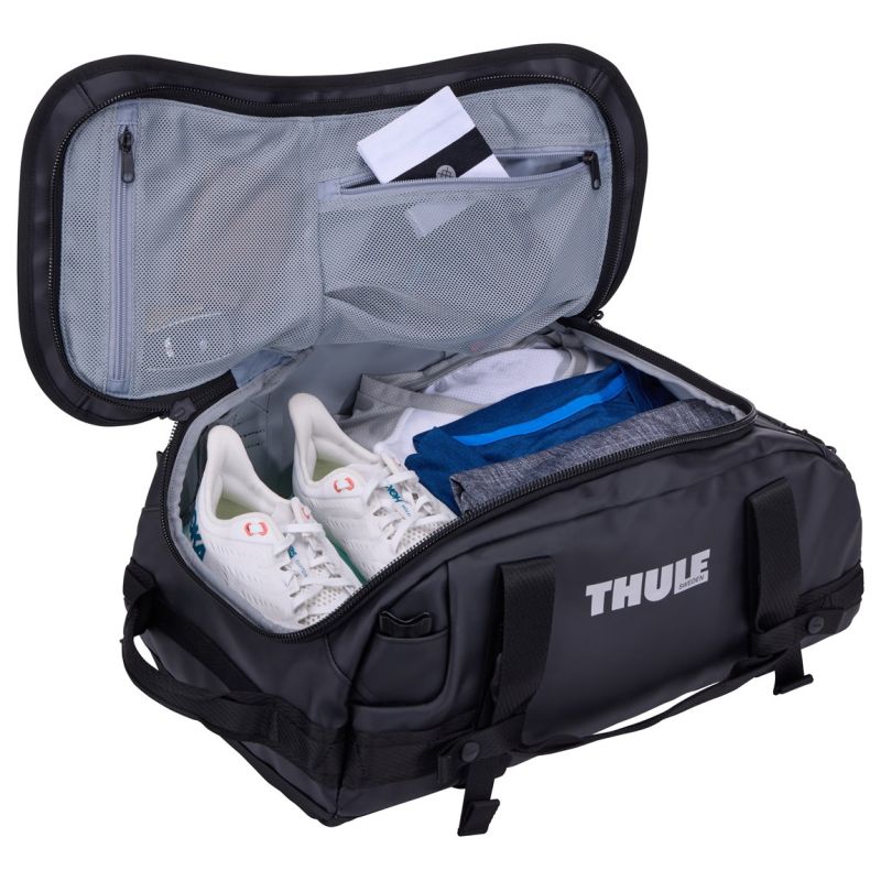 11. Thule Chasm TDSD301 Black sportowa torba 30 l Poliester Czarny