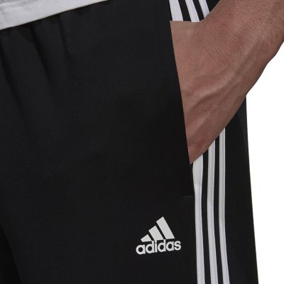 5. Spodenki adidas Essentials Warm-Up 3-Stripes M H48433