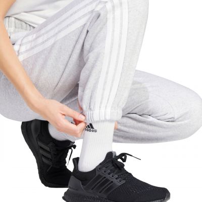 5. Spodnie adidas Essentials 3-Stripes Fleece Loose-Fit W IN6178