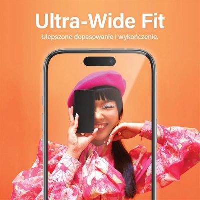 10. Zestaw PanzerGlass Bundle 3in1 etui przezroczyste + folia + osłona aparatu do iPhone 15 Plus