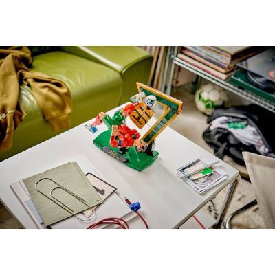9. LEGO Editions 43016 - Cristiano Ronaldo - piłkarska legenda