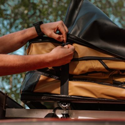 4. OFFLANDER NAMIOT DACHOWY SOFT CAHAYA 220