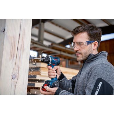 16. Bosch Combi-kit 4 outils 18V Bateria