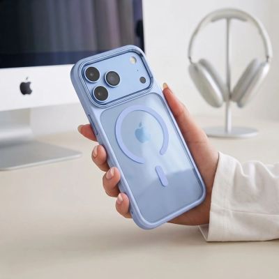 8. Etui Tech-Protect Magmat Magsafe CC na iPhone 17 Pro / 18 Pro - przezroczysto-jasnoniebieskie