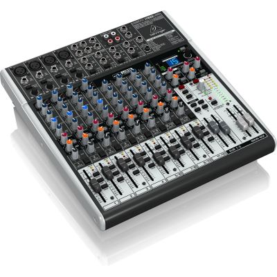 3. Behringer X1622USB - Mikser audio