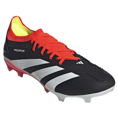 4. Buty adidas Predator Pro FG M IG7777
