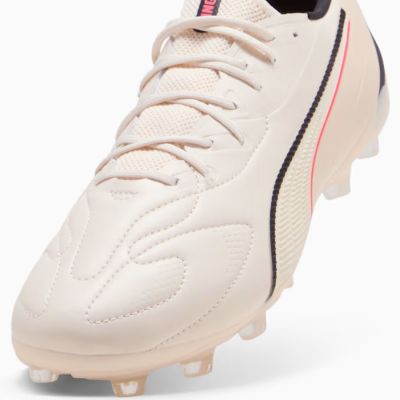 4. Buty Puma KING 20 MATCH FG/AG 109351-01
