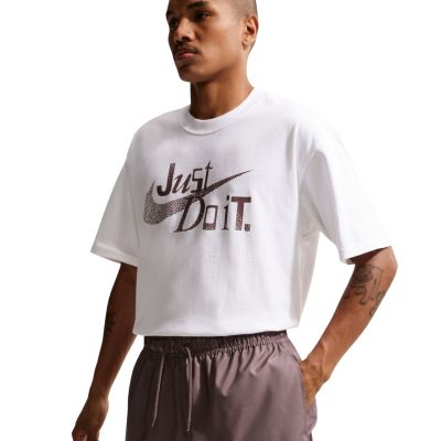 3. Spodenki męskie Nike Club brązowe FN3307 502