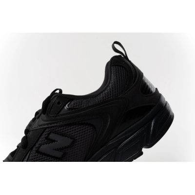 7. New Balance  buty sportowe męskie sneakersy 408 modne wygodne