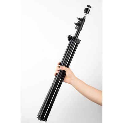 4. Tripod Havit ST7012 Pro z pierścieniem świetlnym