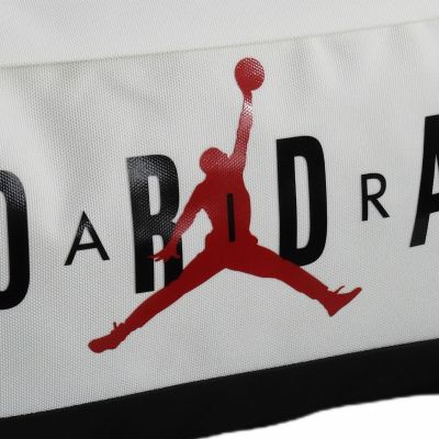 8. Torba sportowa Air Jordan Velocity Duffle Bag 36L White - SM0920-001