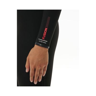 5. Pianka RIP CURL Wmns Fbomb Fusion 43Gb Zf czarny