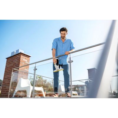 5. Myjka do okien KARCHER WV 2 Universal Care - 1.633-671.0