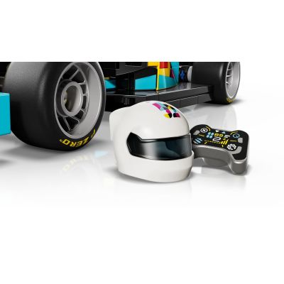 8. LEGO Speed Champions 77258 - Bolid F1 Academy