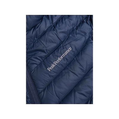 8. Kurtka puchowa Peak Performance W Frost Down Hood Jacket granatowy