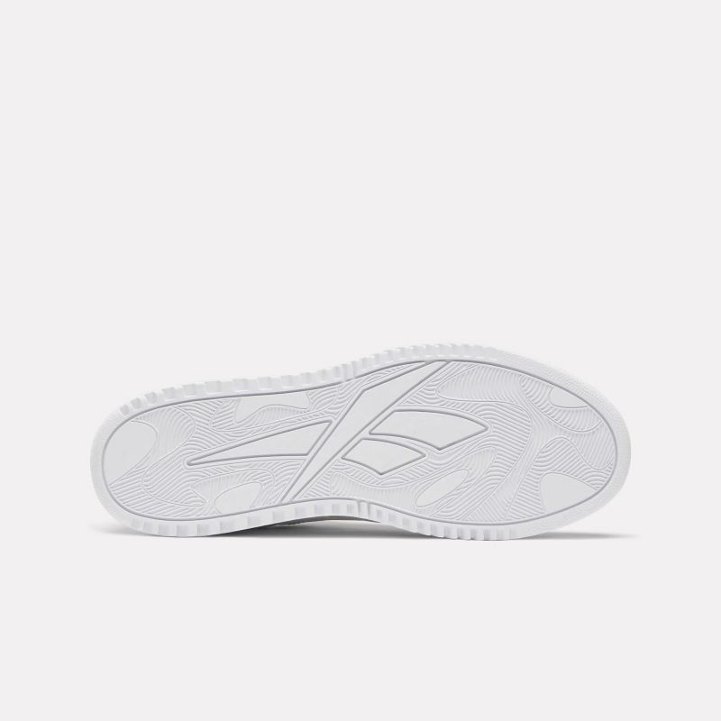 4. Buty Reebok ATR Chill Comfort Footbed M 100200461