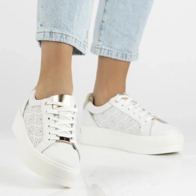 7. Skórzane półbuty na platformie białe Filippo DP7668/26