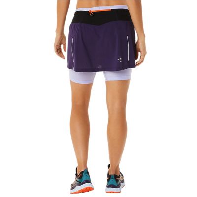 2. Spodenki Asics Fujitrail Skort W 2012B929-400