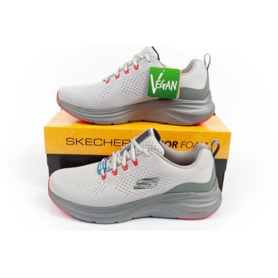 25. Buty Skechers Vapor M 232625/GYOR