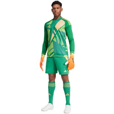 12. Spodenki adidas Tiro 24 M IT2414