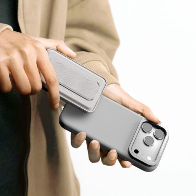 7. Etui AMAZINGTHING Glamour na iPhone 17 Pro Max z podstawką - szare