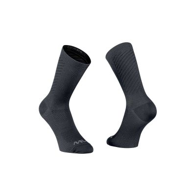 Skarpety rowerowe NORTHWAVE SWITCH - czarny
