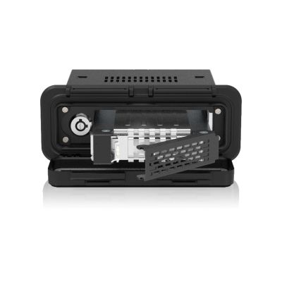 4. We-Ra. IcyDock  15mm U.2/U3. SSD Mbile Rack for 3.5" Bay WP