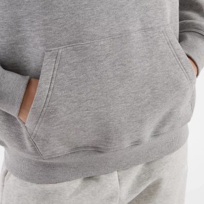 10. Bluza New Balance Sport Fleece Logo Hoodie W WT43524AG