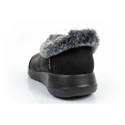 26. Buty Skechers ON-THE W 175490/BKGY