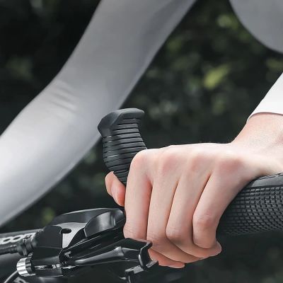 6. Chwyty rowerowe Wozinsky WGR-M22 MTB 22,2 mm ergonomiczne gripy kciukowe - czarne
