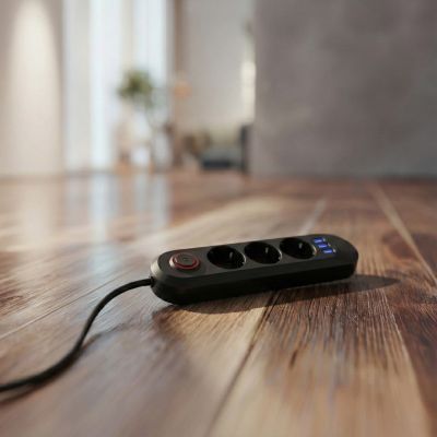 19. MACLEAN LISTWA ZASILAJĄCA, PRZEDŁUŻACZ 3 GNIAZDA + 3XUSB, 110-240V AC 50/60HZ, 2.1A MAX 2500W, 1,5M, CZARNA MCE394 B